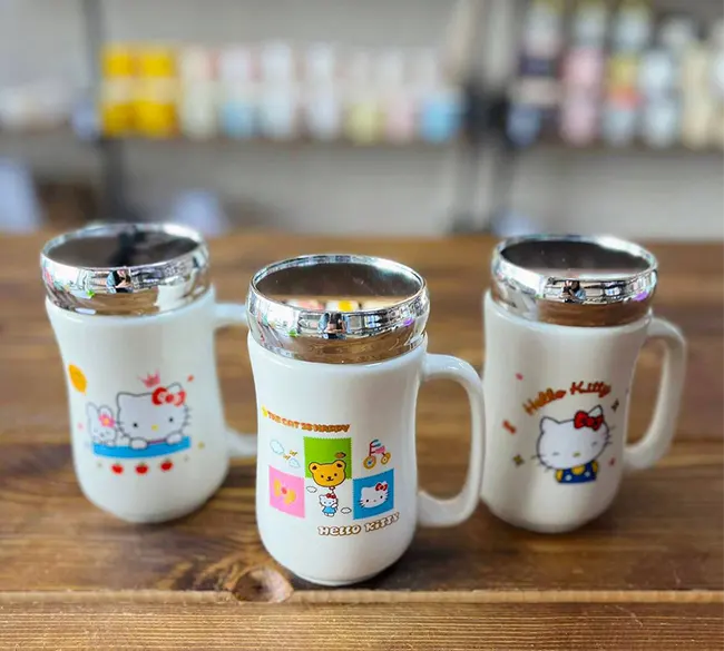 ماگ سرامیکی درب آینه ای Hello Kitty