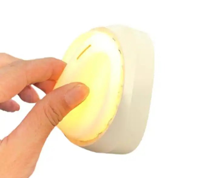 چراغ خواب شارژی با کلید چرخشی